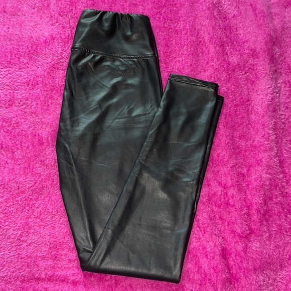 Leather pants - Picture 1 of 3